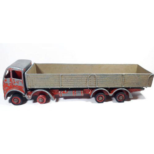 Dinky Toys Foden Diesel & Wheel Wagon