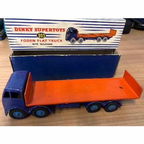 Dinky Supertoys 903 Foden Flat Truck