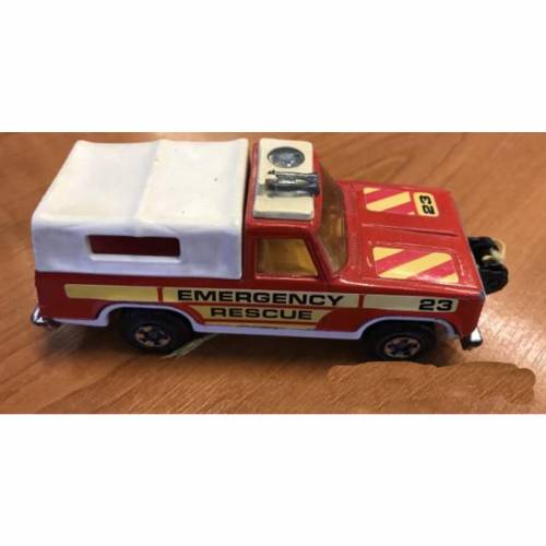 Matchbox Plymouth Trail Buster (opruiming)