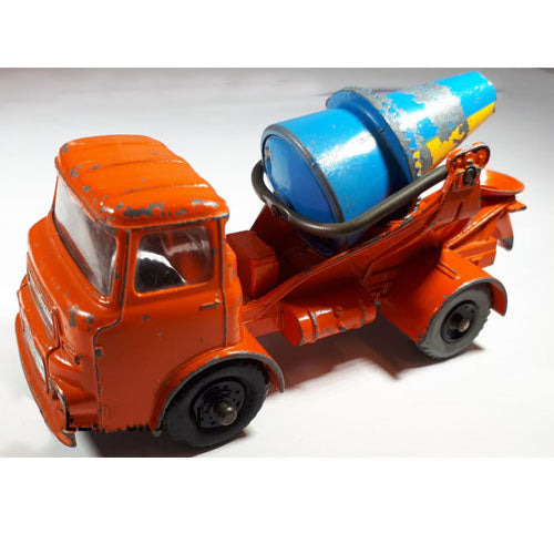 Dinky Toys 960 – Albion Chieftain Lorry Mounted Cement Mixer (Opruiming)