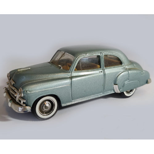 Chevrolet 1950 (Zilver) (11cm) 1:43 Solido (Opruiming)